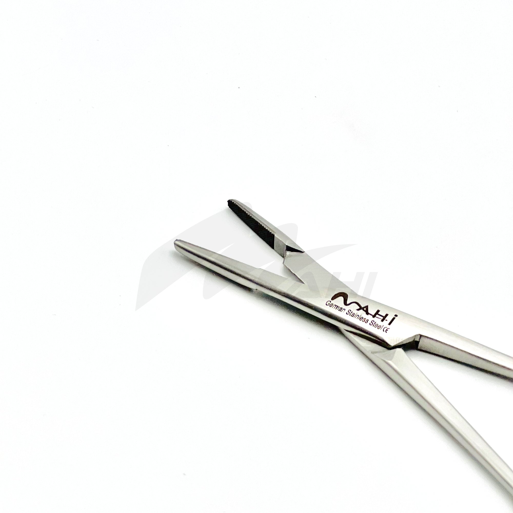 <b>MGD 356</b><br>Olsen Hegar Needle Holder with Scissor (TC) 14cm – German Stainless Steel