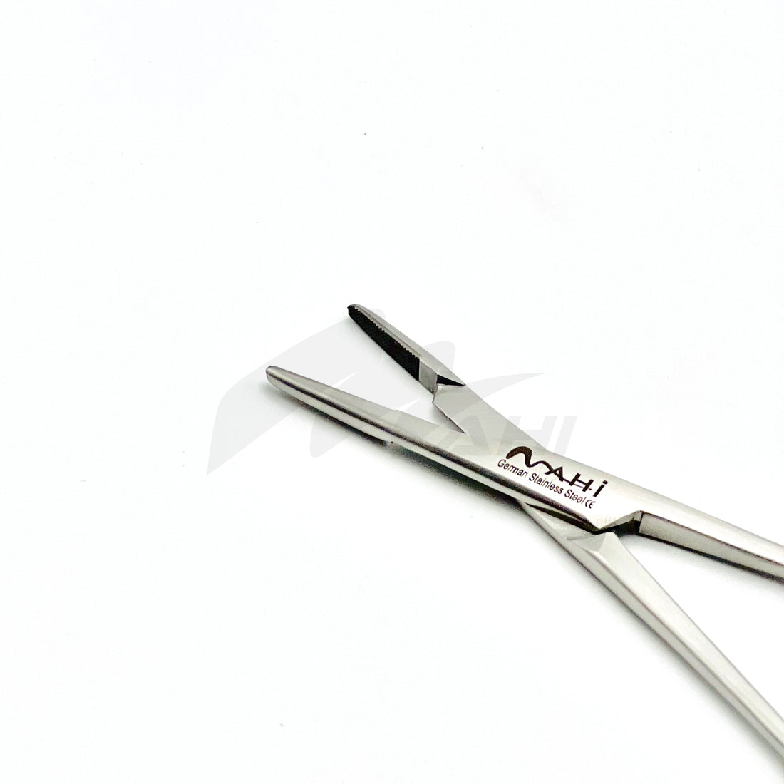 <b>MGD 356</b><br>Olsen Hegar Needle Holder with Scissor (TC) 14cm – German Stainless Steel