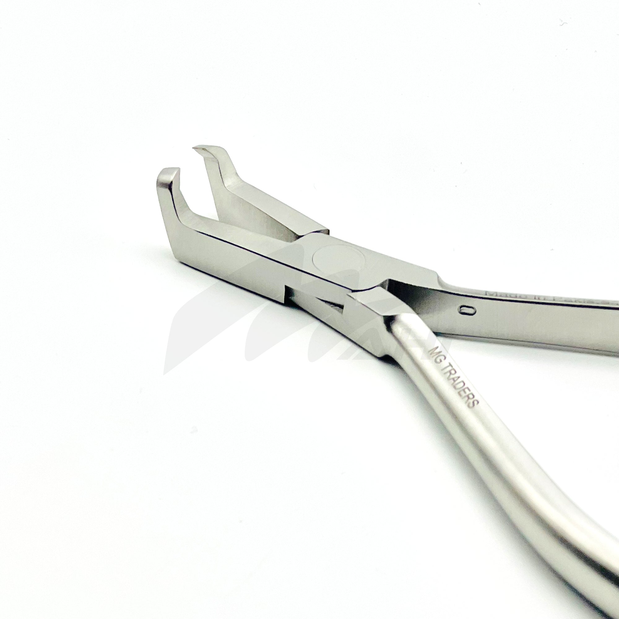 <b>MGD 157</b><br> Dental Pliers Bracket Remover ( Angled ) curved German Stainless Steel