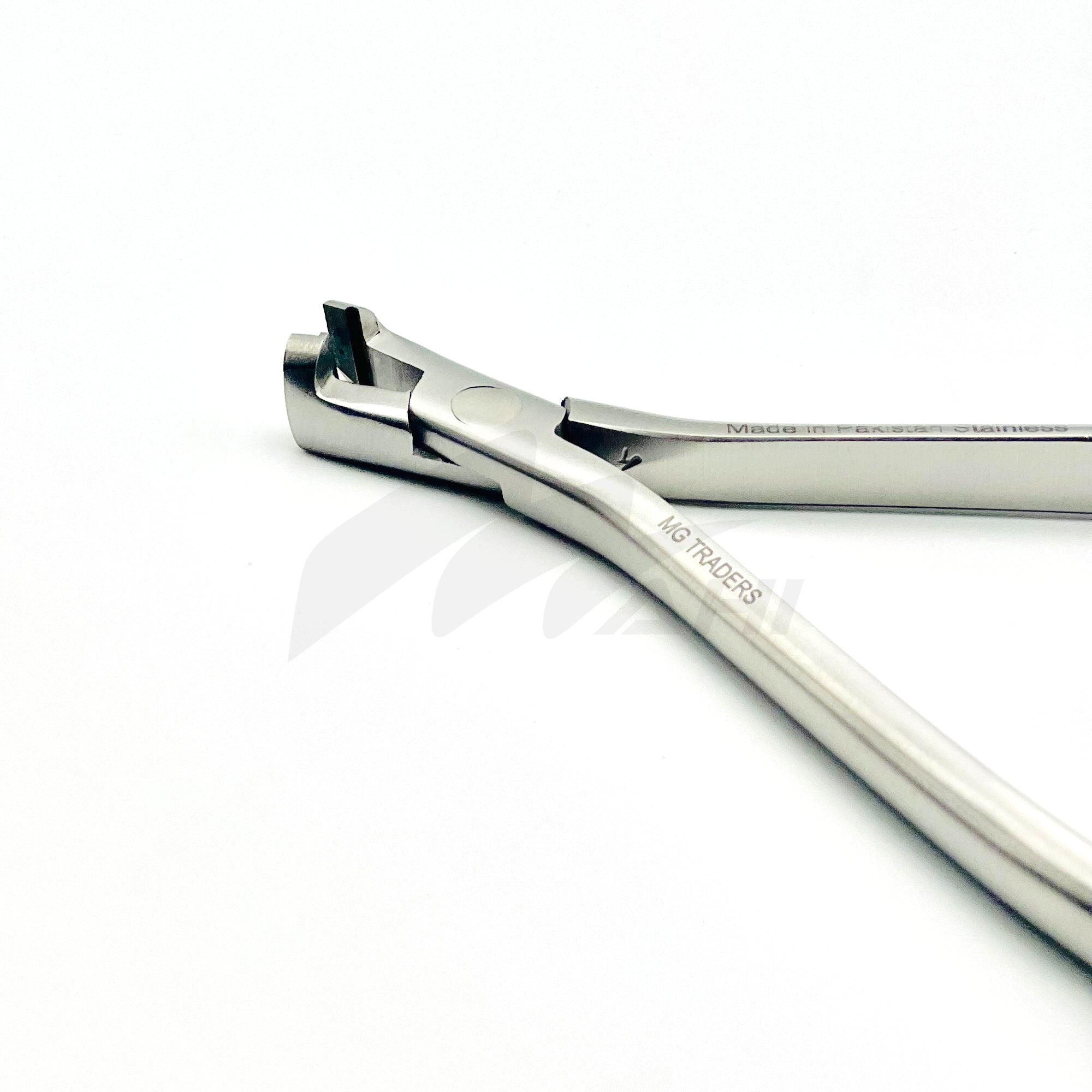 <b>MGD 153</b><br> (TC) Dental Pliers Distal & Wire Cutter & Holder 17cm German Stainless Steel