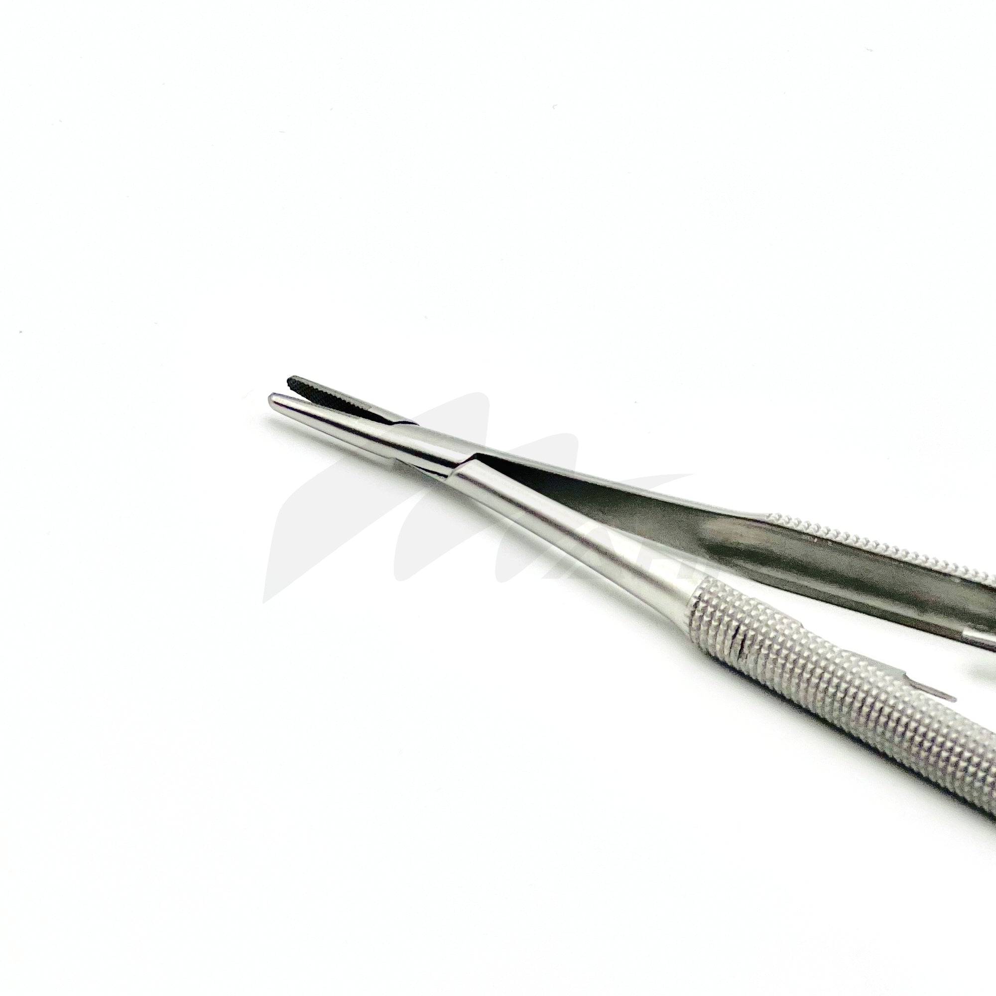 <b>MGD 332 </b><br> TC Castroviejo Needle Holder Flat Handle 14cm Straight – German Stainless Steel