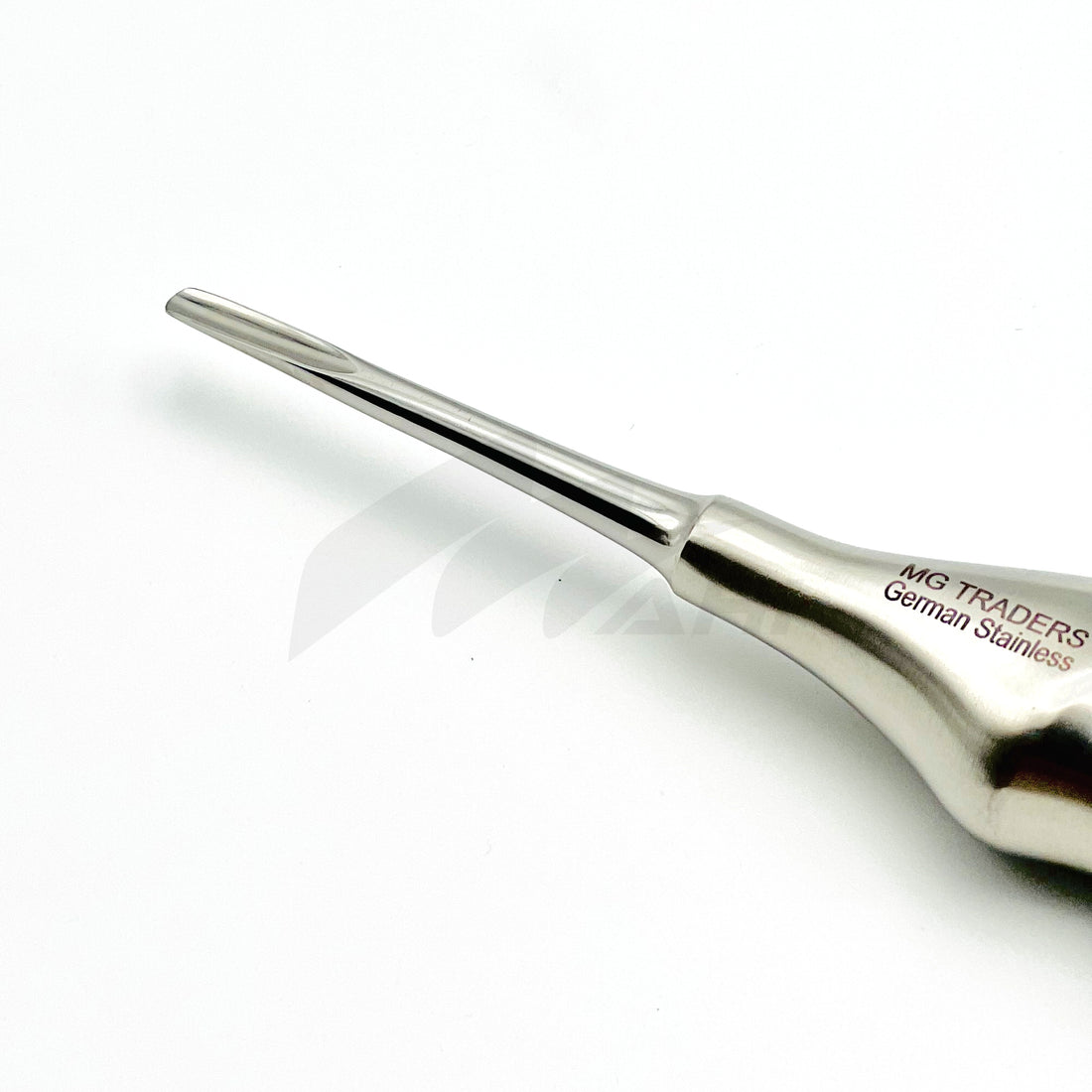 <b>MGD 227</b><br> Roots Elevators  Bein Round Straight 4mm German Stainless Steel
